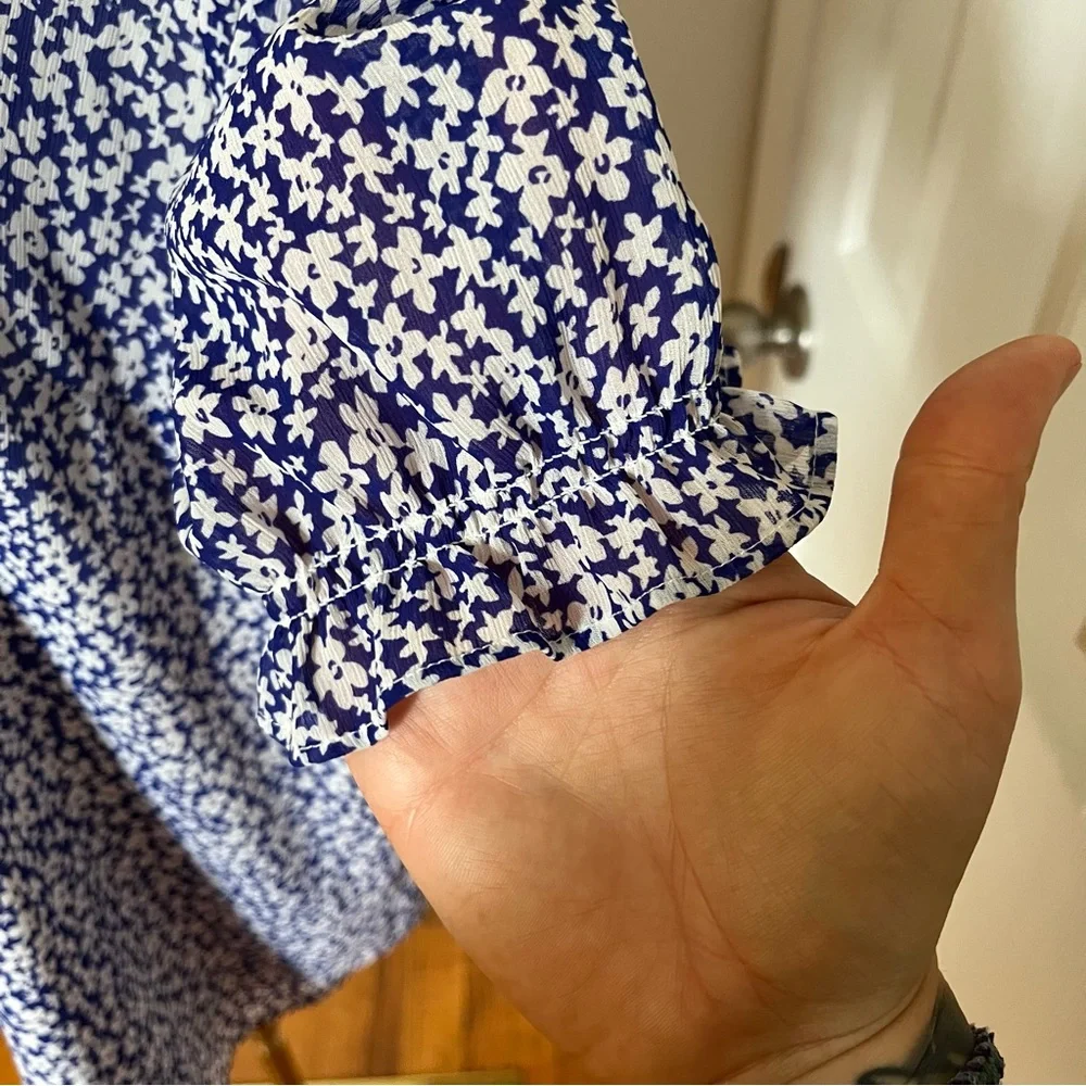 jcrew blouse tiny blue floral size l - Picture 4 of 8